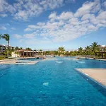 Casa Mia 3 Bedroom At Mareazul Apts