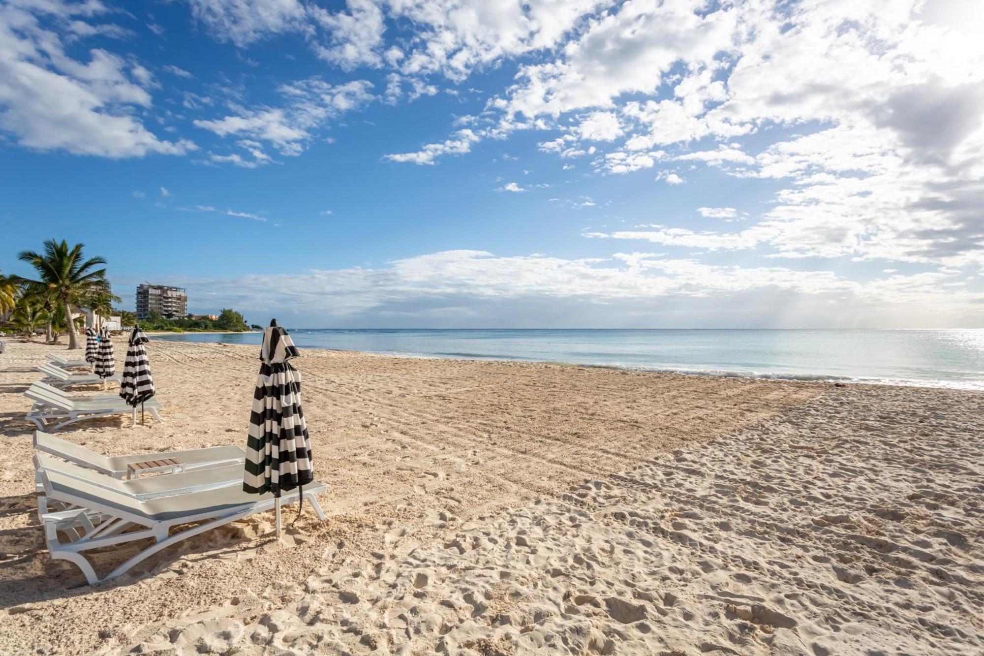 Casa Mia 3 Bedroom At Mareazul Apts Playa del Carmen