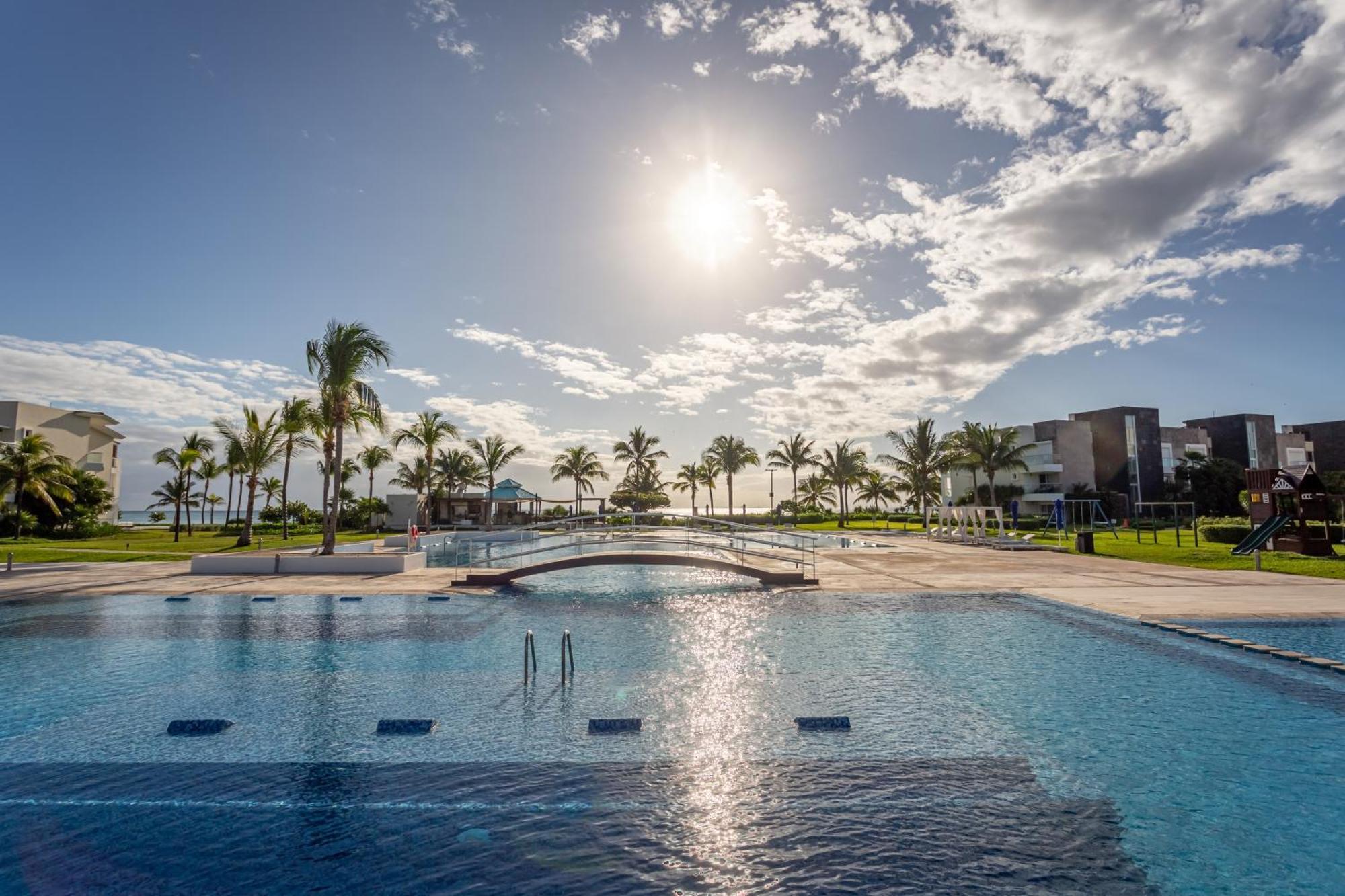 Apartamento Casa Mia 3 Bedroom At Mareazul Apts Playa del Carmen